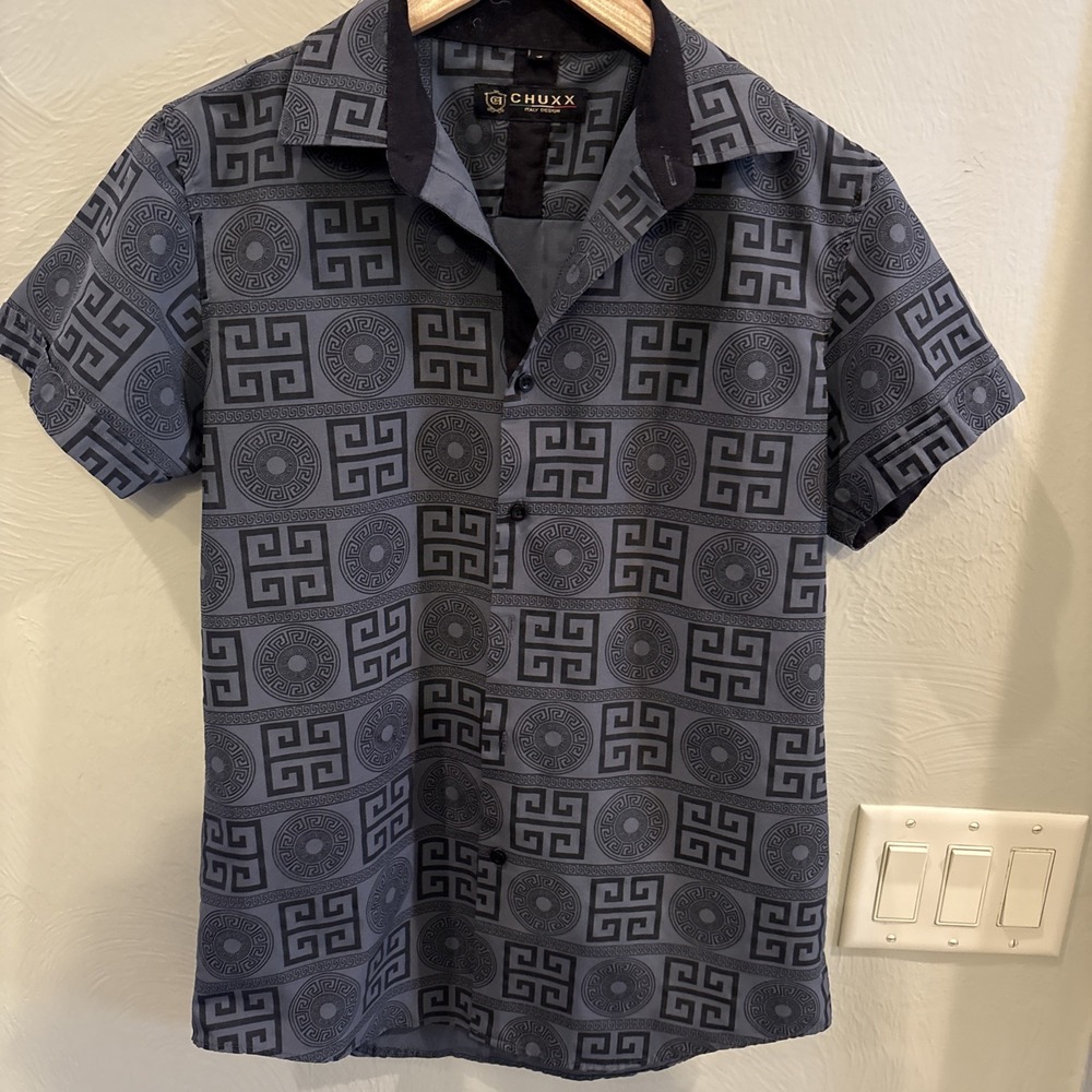 Designer Gray Dress Shirt Short Sleeve Men Italian Logo Medium‎ Fit Button Down